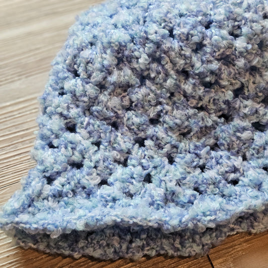Crocheted Bucket Hat - Fluffy Sky