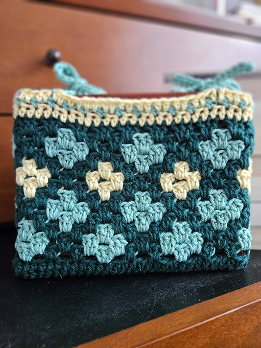 Crocheted Flora Book Sleeve