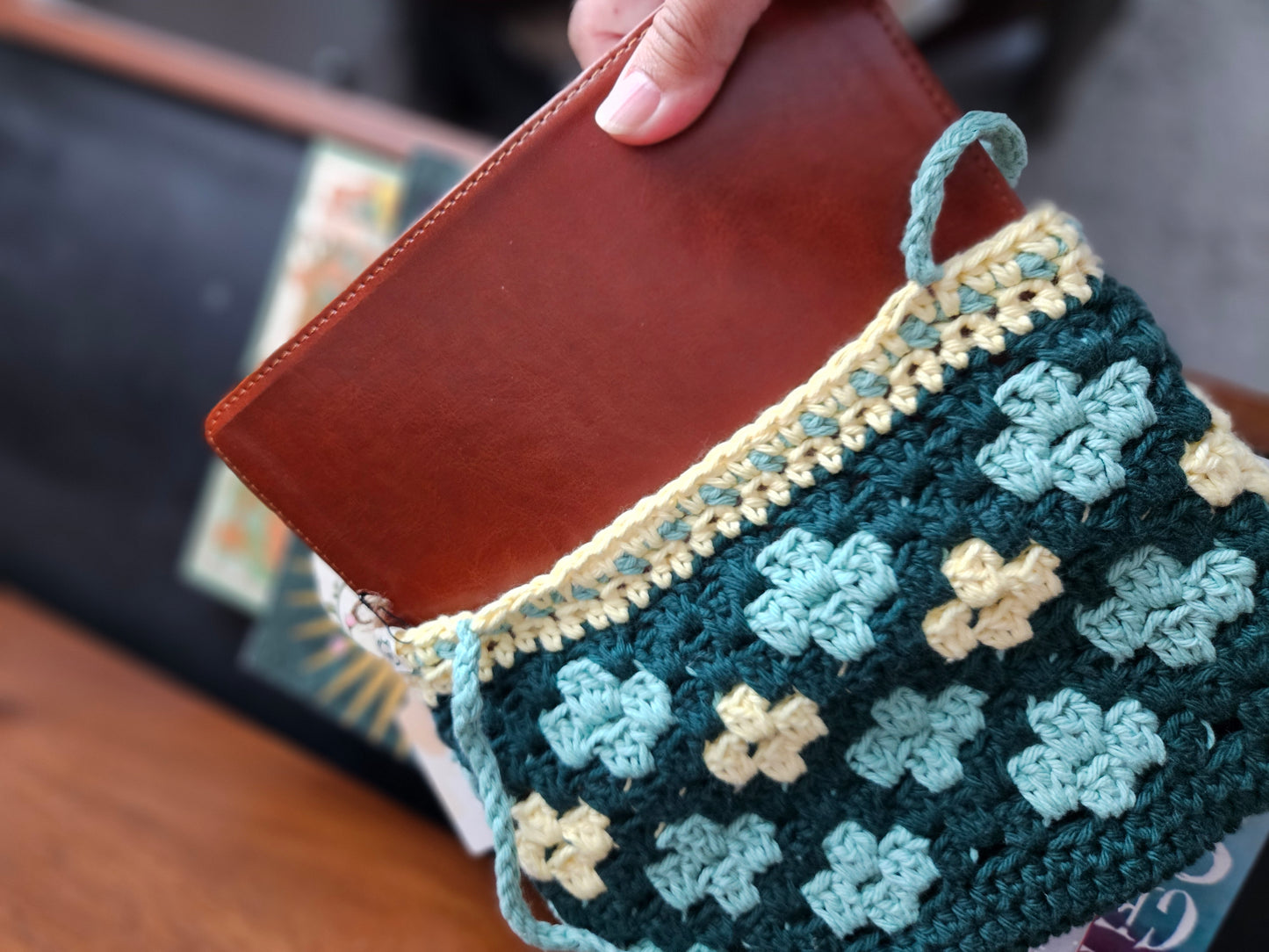 Crocheted Flora Book Sleeve