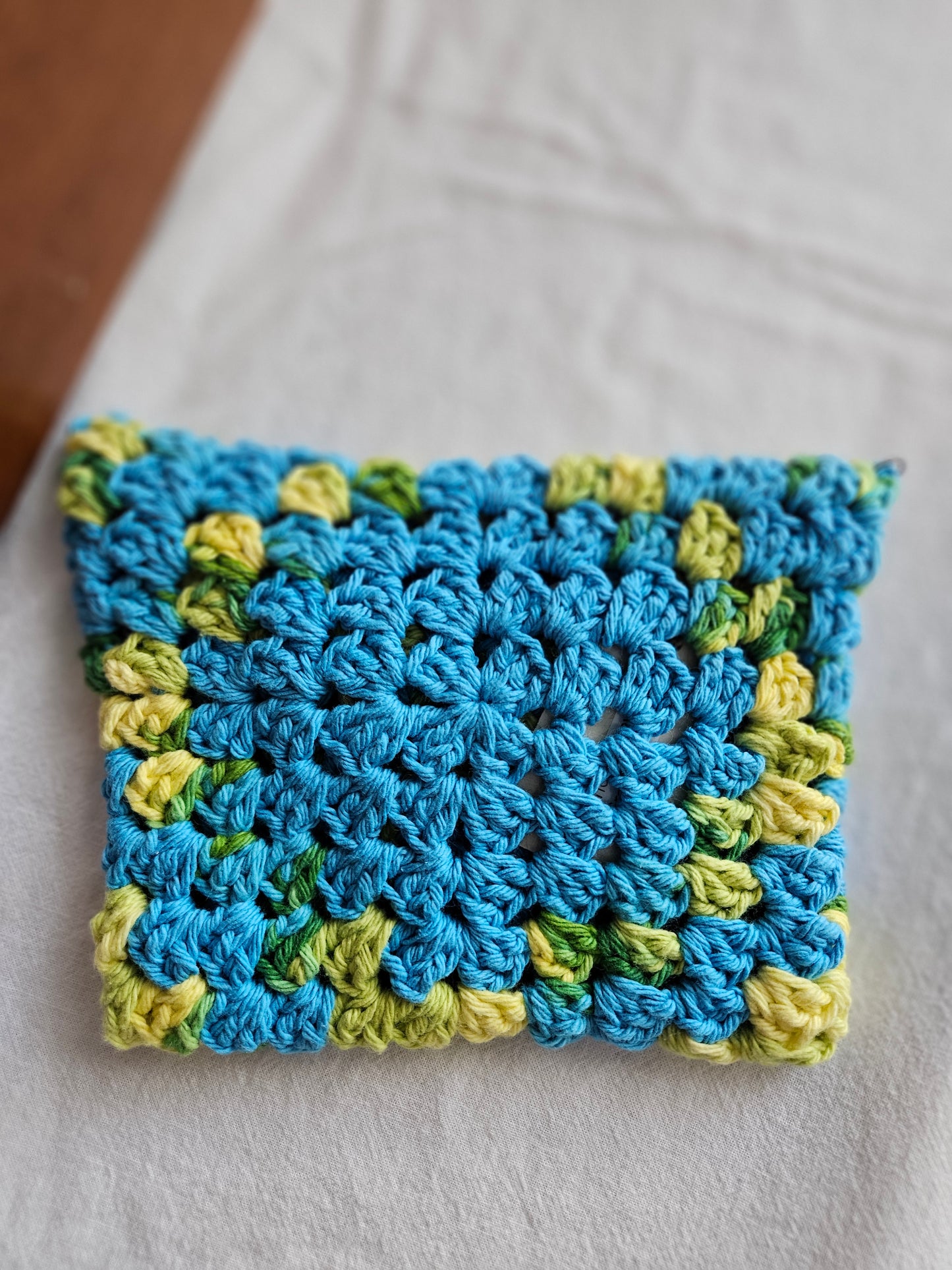 Crocheted Granny E-Book Sleeve